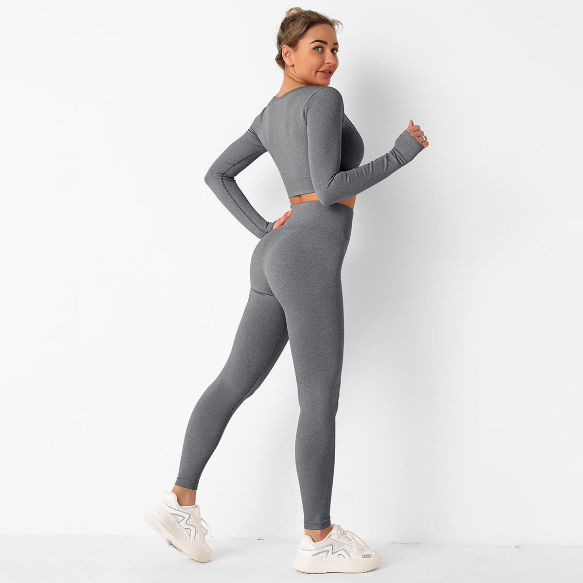 wholesale clothing vendor Nihaostyles seamless knitted tight-fitting yoga suit sexy casual running sports buttocks gym set NSLX67216