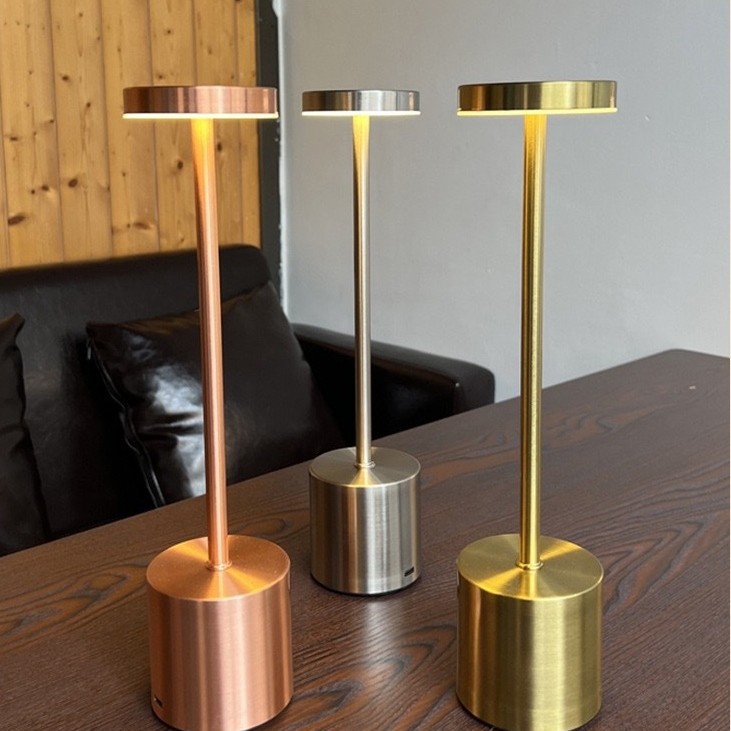 Lámpara de mesa en forma de T, luz de noche, luz de mesa de ambiente LED táctil de cabecera retro, lámpara de mesa de barra de carga USB nórdica