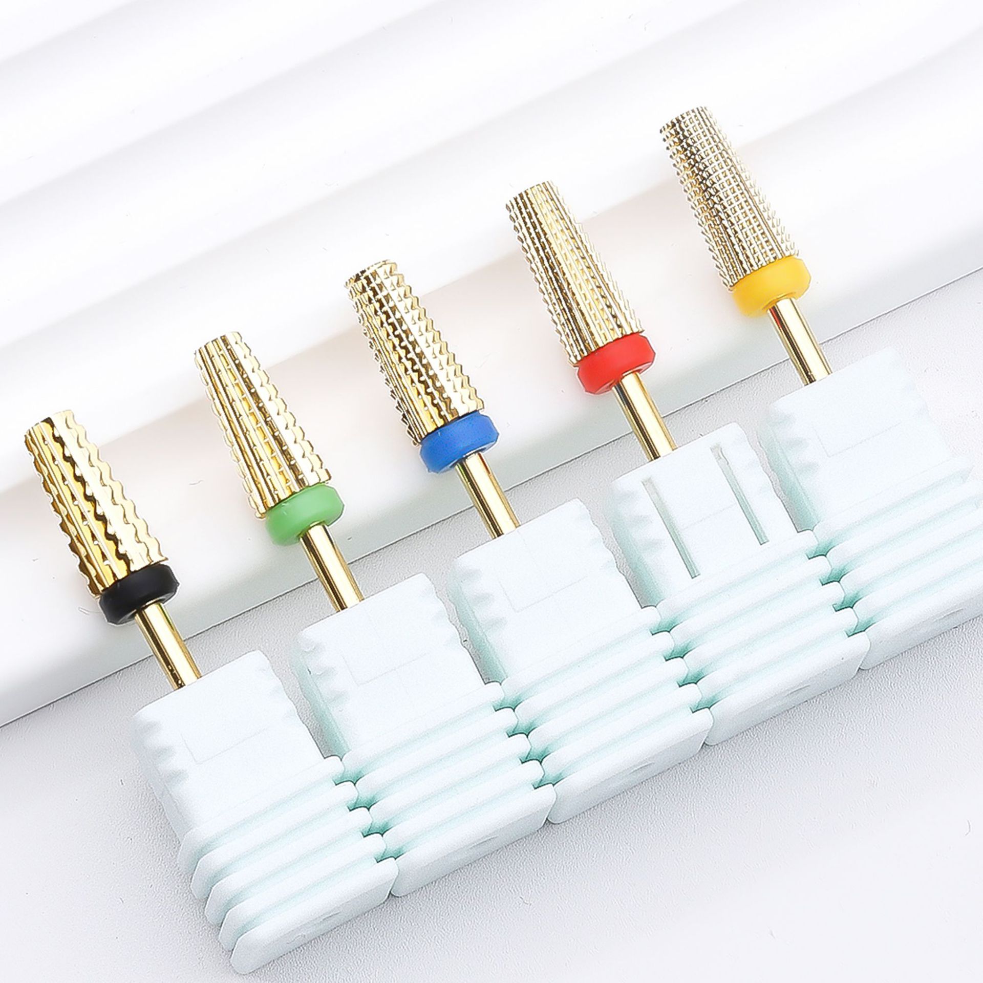 Cabezal de pulido de uñas de acero de tungsteno explosivo transfronterizo dorado cinco en uno