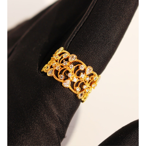 Palace style lace ring romantic retro art pattern water drop zircon hollow ancient ring 764