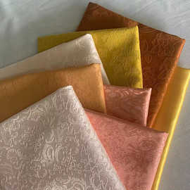 国风黄色杏色缎面暗花纹提花缎古风旗袍汉服马面裙衣服布料面料秋