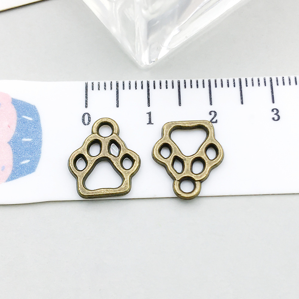 고대 녹색 개 발 1개-0.6g-13*11mm-20613