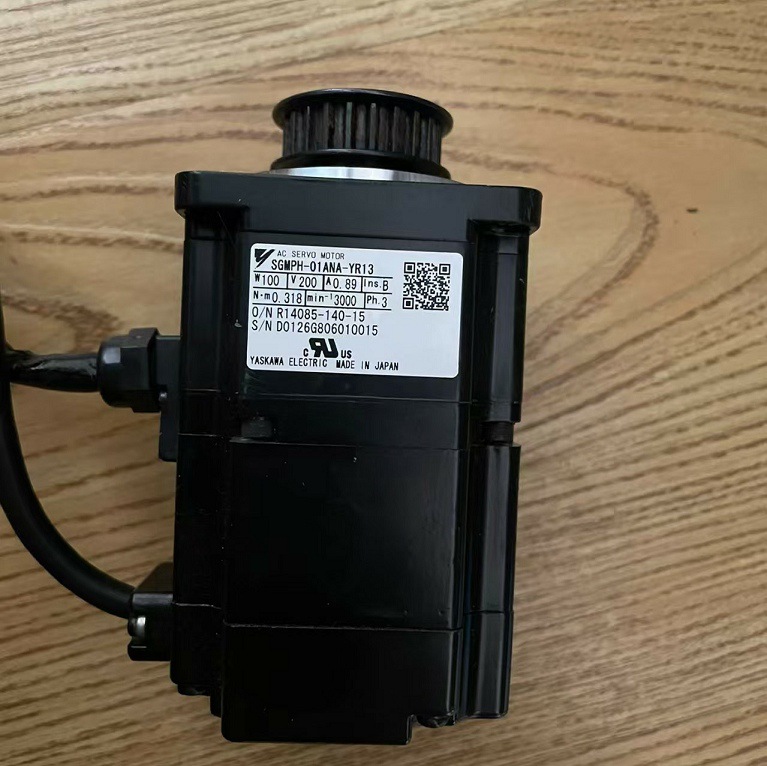 全新原装YASKAWA安川 SGMPH-01ANA-YR13  伺服驱动器电机欢迎询价