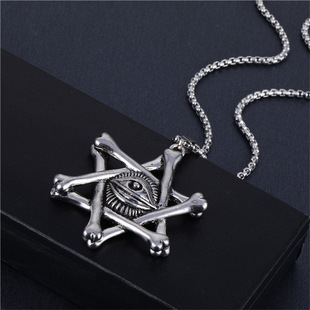 Amazon hot! Alloy punk necklace, retro six-pointed star eye pendant, creative fashion men must