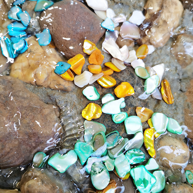 Shell fragments, DIY handmade materials, mosaic colorful special-shaped irregular decorative particles