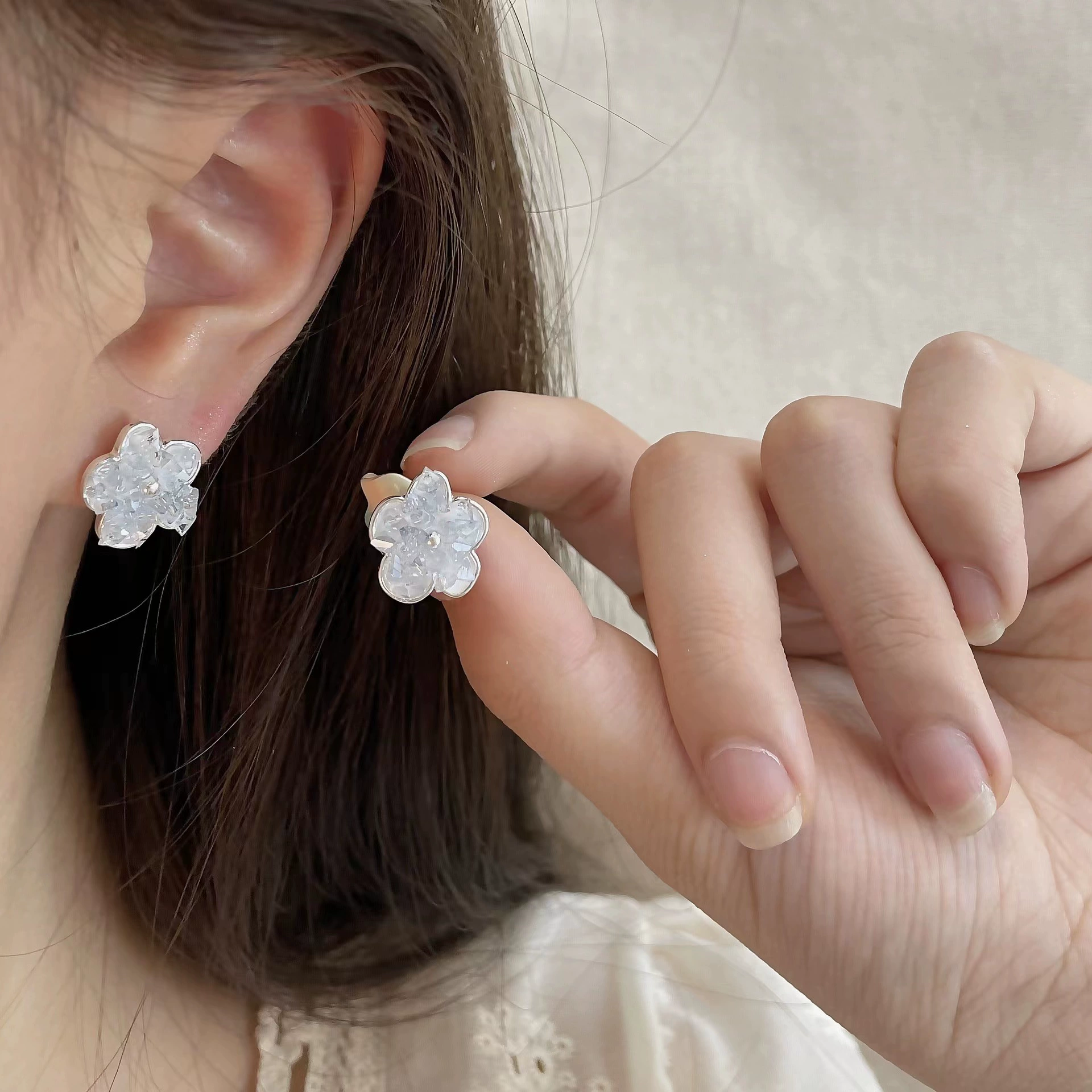 Sophisticated small brand universal design earrings, flowered, Korean style, trend of season