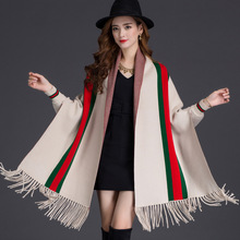 591#秋冬新款斗篷披肩女中长款蝙蝠袖针织开衫大码流苏毛衣外套