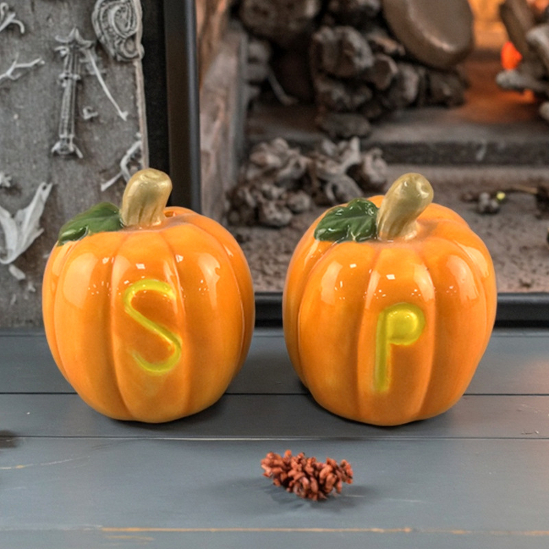 Creatividad transfronteriza Halloween adorable mini calabaza picante de cerámica botella de sabor de cerámica condimento frasco de cerámica artesanía