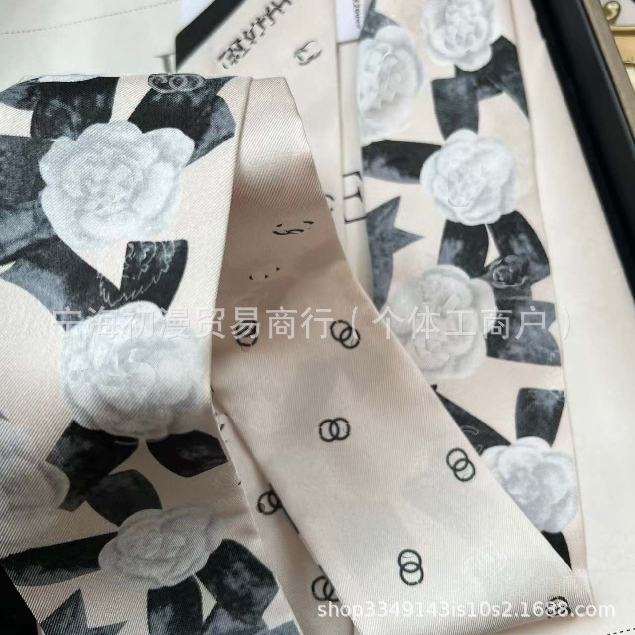 동백꽃 리본 쌀색 120*6cm