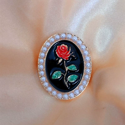 Vintage Pearl Rim Brooch Flower Yaxa sancaqları - oval-pearl-trimmed-rose-brooch