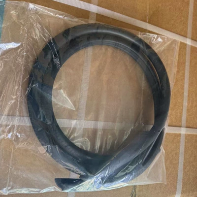 whole vehicle noise reduction sound insulation – Vehicle Sealing Strip