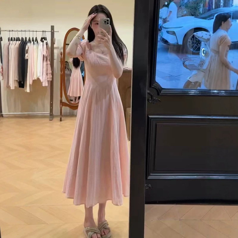 French-Style Gentle Style Square-Neck Puff-Sleeve Waist-Cinching Dress for Women, New Summer Pink A-Line Long Dress That Looks Slim and Elegant