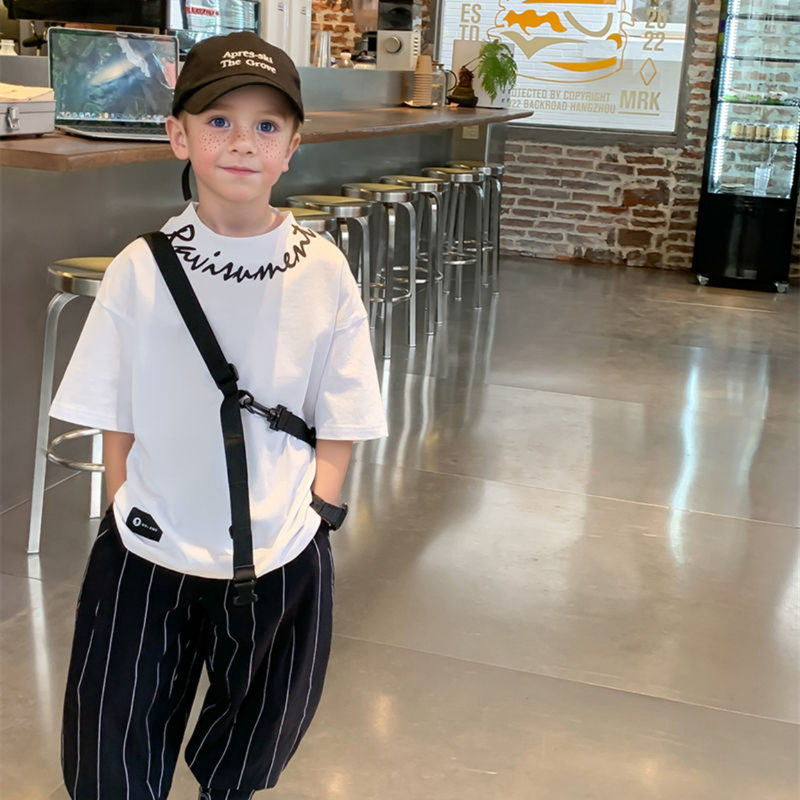 Camiseta de manga corta de cuello redondo de los niños Camiseta de manga corta de algodón de verano de los niños impresión tridimensional superior