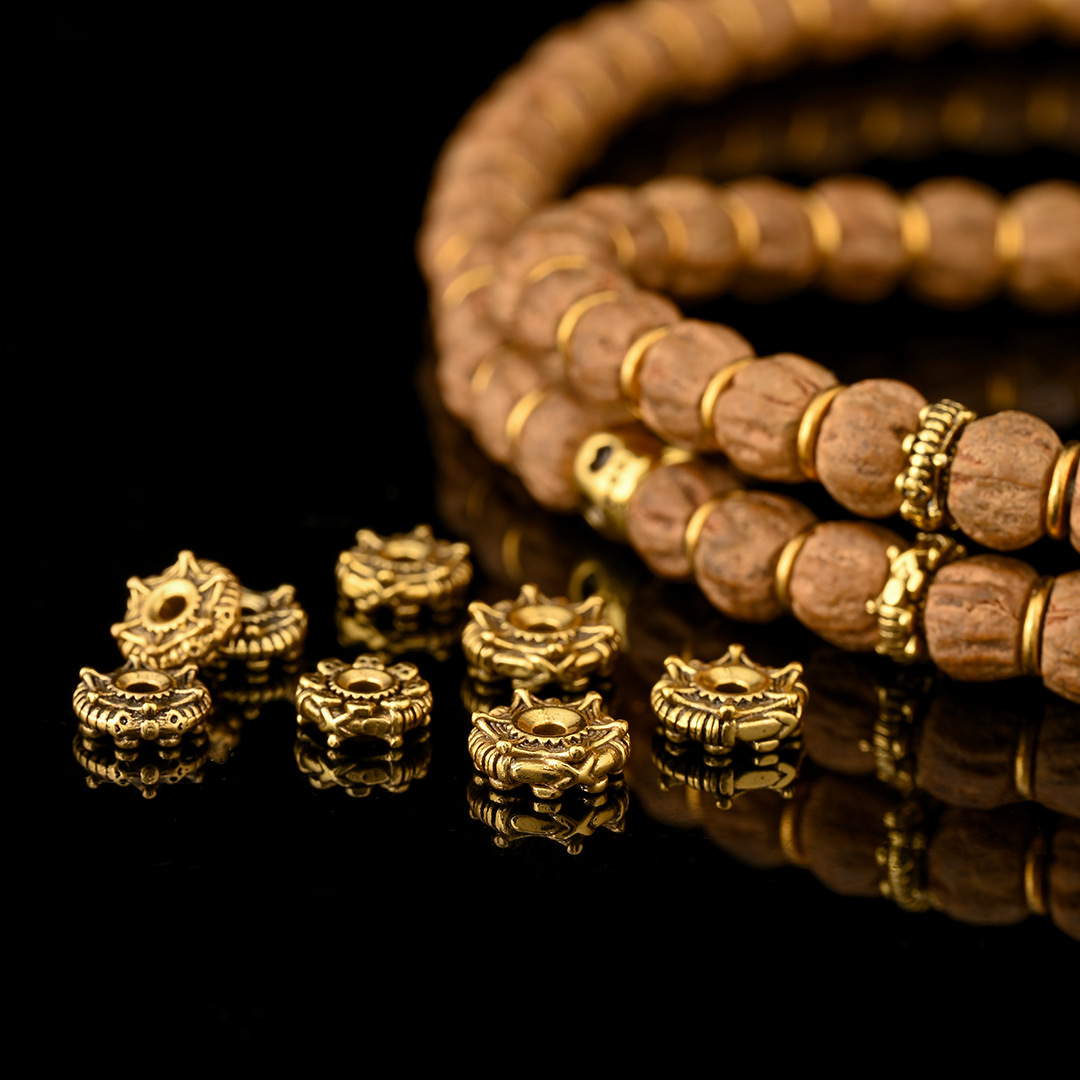 Ancient-Style Gold-Plated Card Rings with 24K Gold Craftsmanship, Gold-Colored Mechanic's Card, Eco-Friendly Color Spacer Beads, DIY Jewelry Accessories