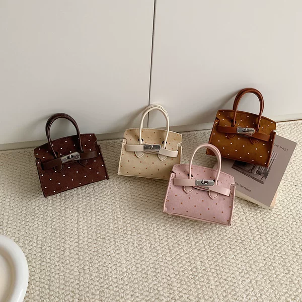 Cross-border mini Kelly bag, new autumn/winter collection, high-end, niche, lightweight, fashionable shoulder bag, crossbody bag, and handbag, also suitable for children