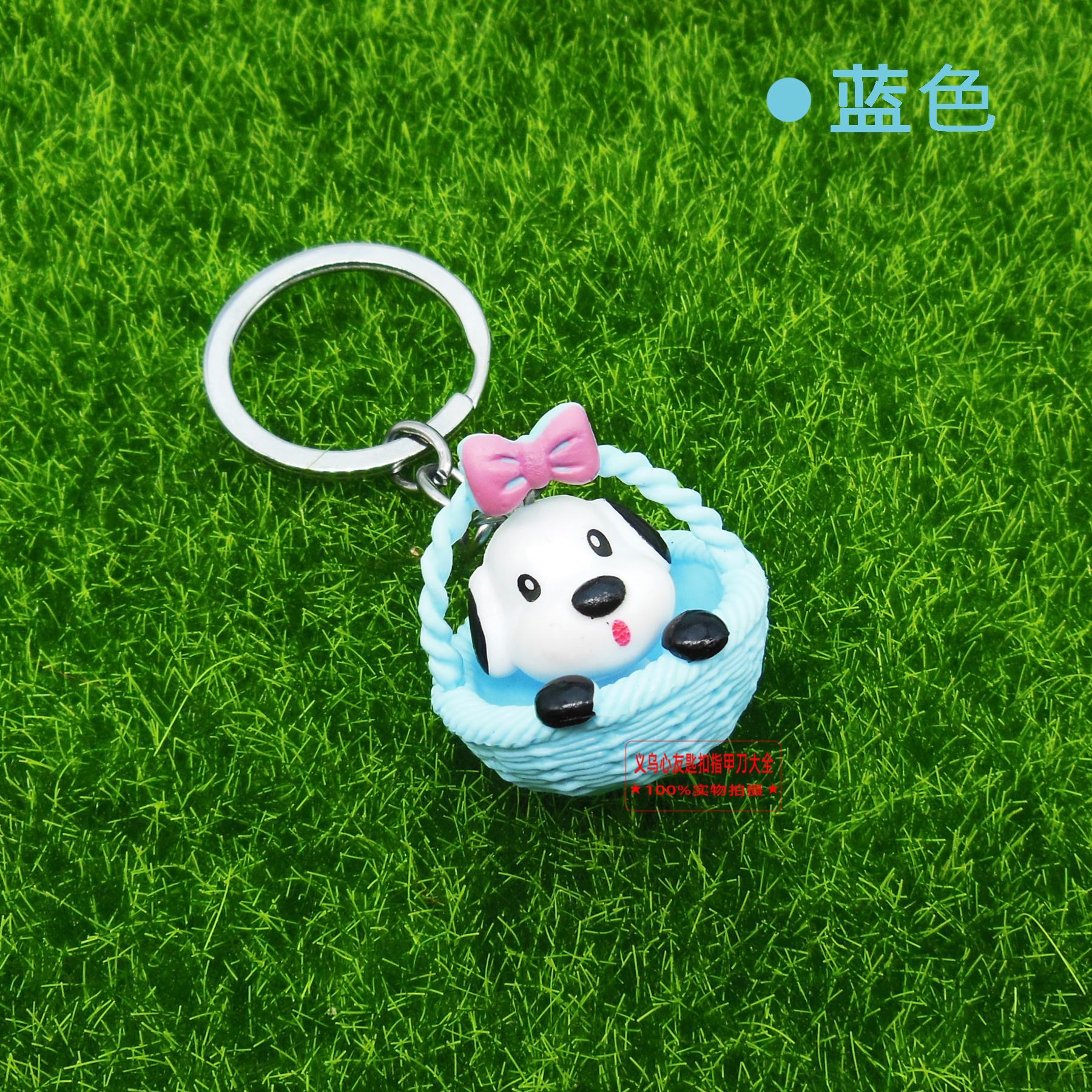 Gato de dibujos animados llavero colgante lindo gato muñeca estudiante adornos campus tienda suministro al por mayor