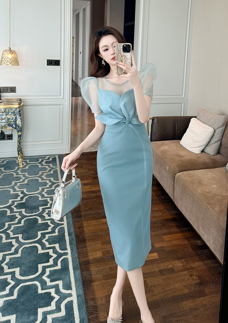 Váy maxi thắt eo tay phồng phối cánh hoa thiết kế cổ điển Pháp xẻ tà — Xanh trăng trúc, Màu đỏ chi tiết 11