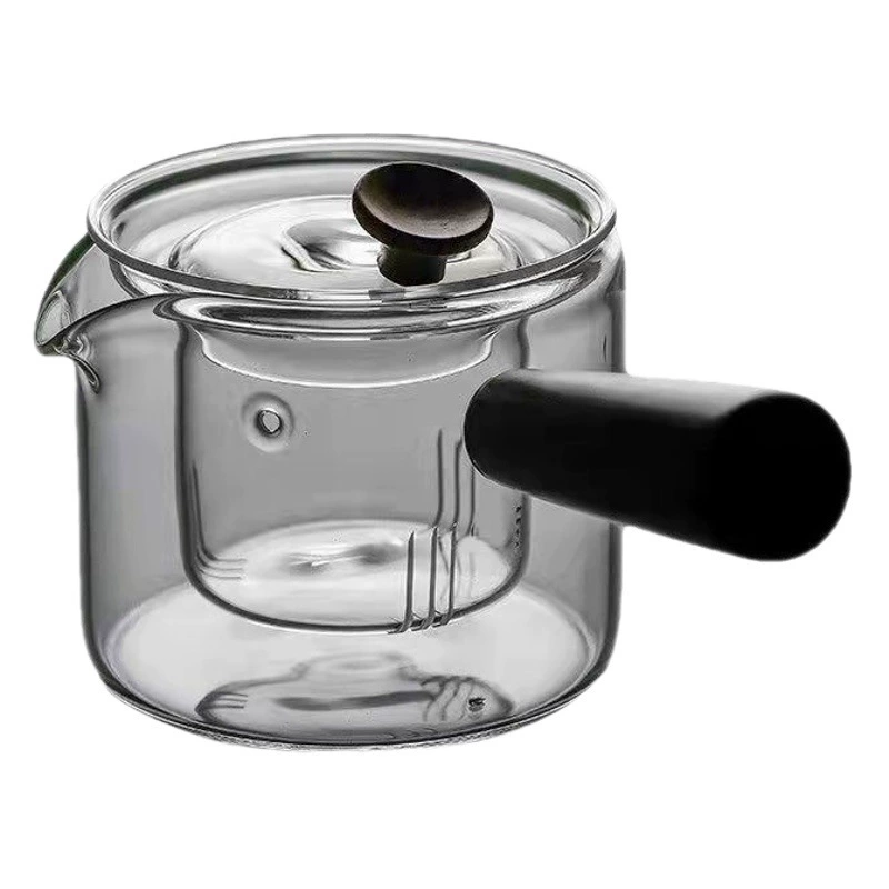 Вареный чайник со стеклянной стороны чайника