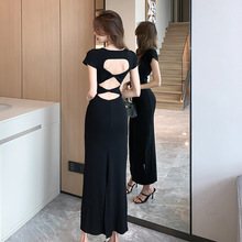 黑色连衣裙女2024夏季新款茶歇气质法式短袖露背显瘦包臀开叉长裙