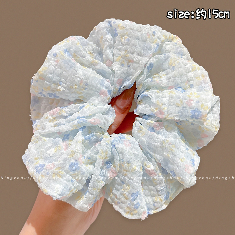 Nuevo scrunchie de encaje multicapa 2026 para mujer, lazo para el pelo de alta gama, accesorio suave para el cabello estilo coreano.
