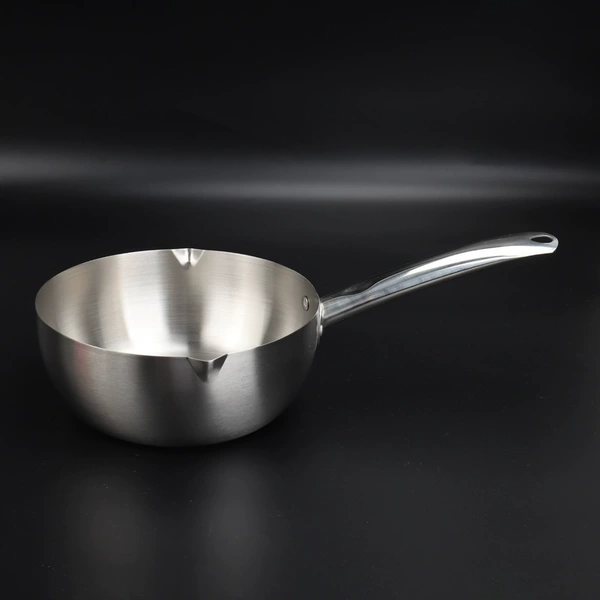 Single pot with steel handle 24cm