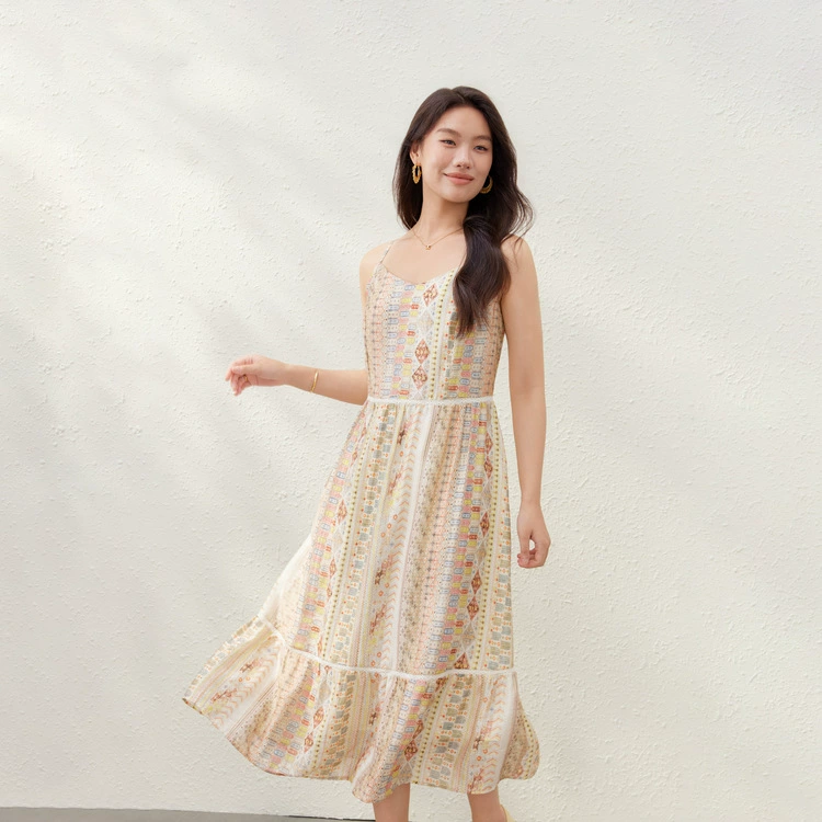 [Платье на подтяжках с принтом в стиле ретро-богемного стиля] Тонкая и красивая женская одежда больших размеров, новый летний стиль fat mm2025