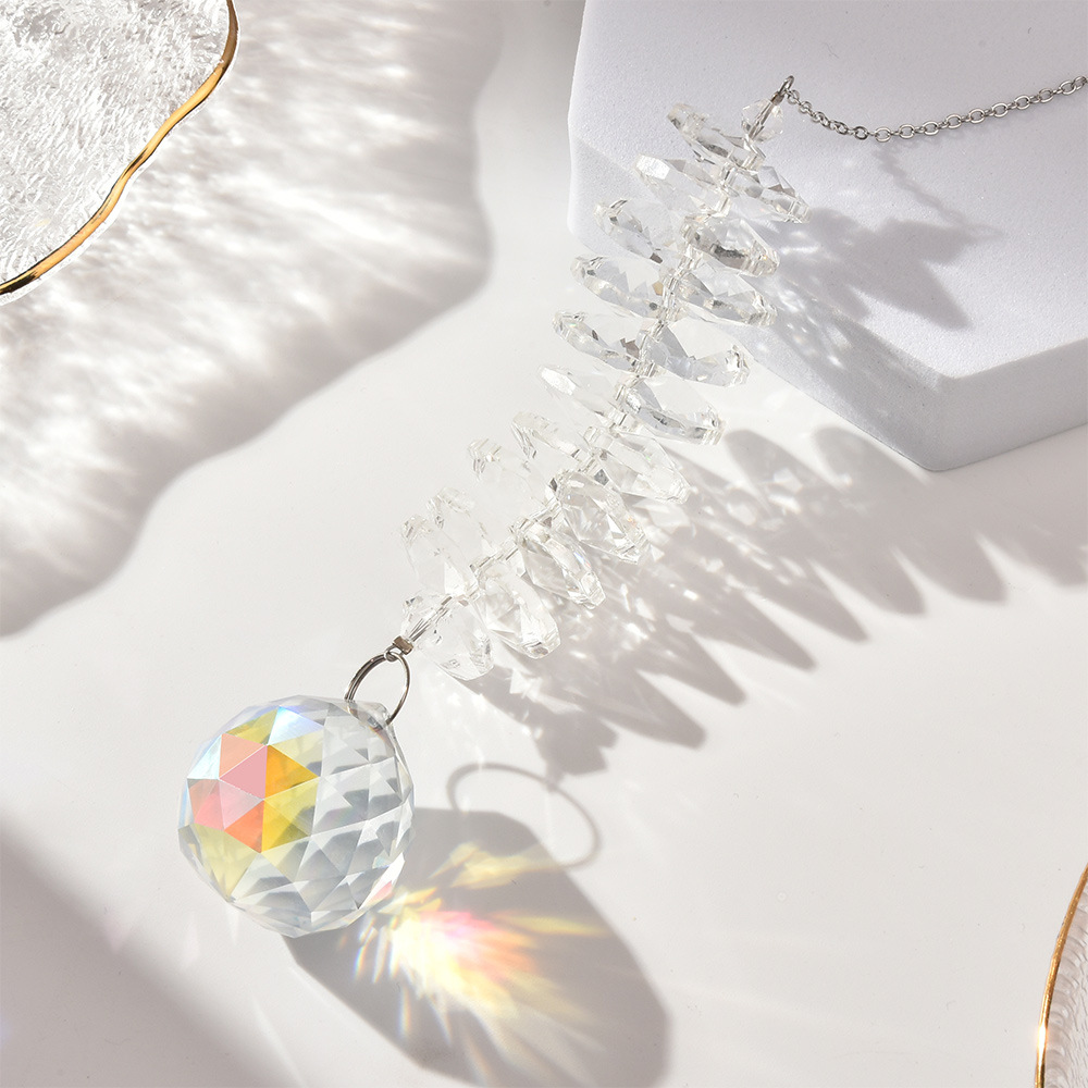Atrapasueños de cristal al por mayor, regalo ligero, mariposa transparente colorida, bola de cristal facetada, atrapasueños de cristal, campanilla de viento de cristal