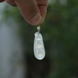 天然玛瑙四季豆吊坠新中式女生项链冰种福豆玉吊坠高冰福豆银项链
