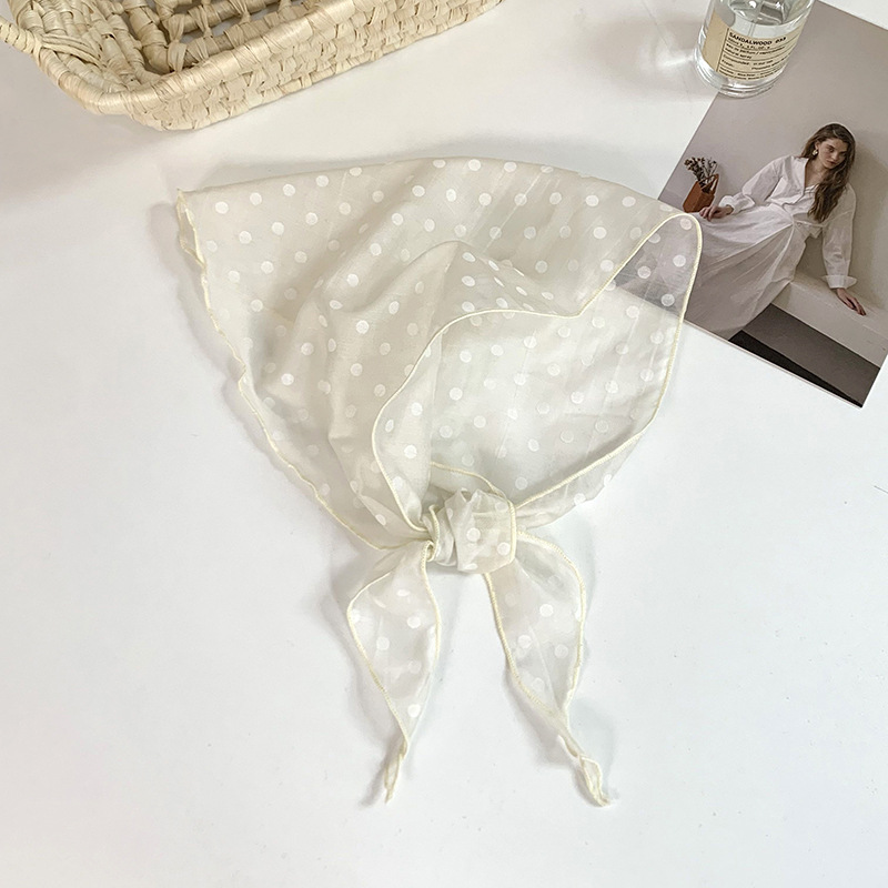 Bufanda triangular serie de verano dulce nueva bufanda protectora para el cuello nueva bufanda de punto de onda literaria transpirable bufanda de seda personalizada al por mayor