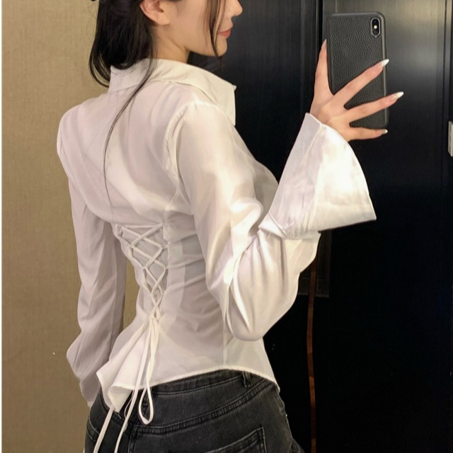 경적 소매 긴팔 셔츠 여성용 봄과 가을 얇은 프랑스 디자인 센스 니쉬 레이스 업 셔츠 웨이스트 탑