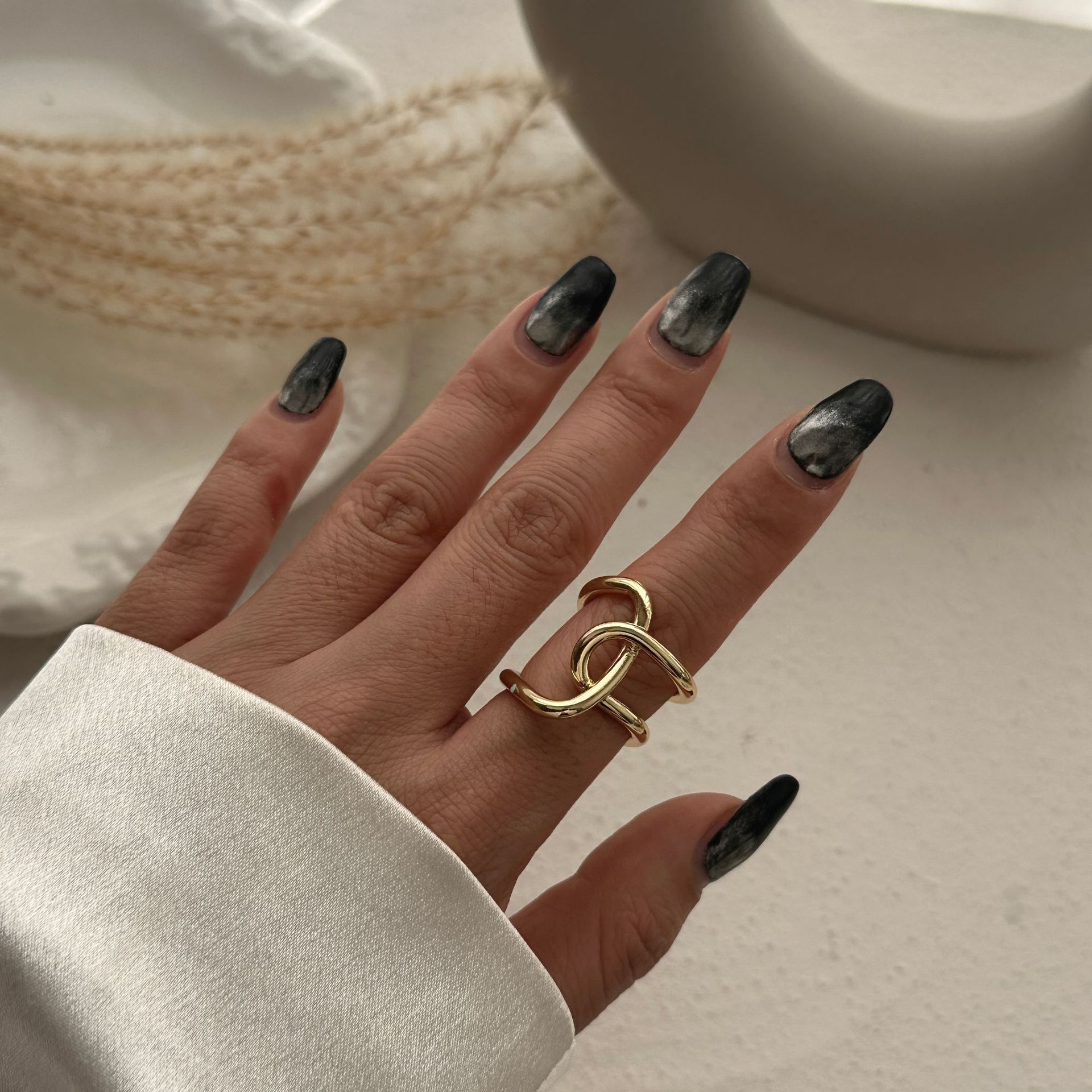 9g Weight Jewelry Set Classification 1 Piece Quantity Holiday, Daily Occasion Alloy Material Geometric Pattern All Seasons Season Unisex Gender Plating Design Retro, Simple Style Style Retro Simple Style Geometric Alloy Plating Unisex Jewelry Set 24