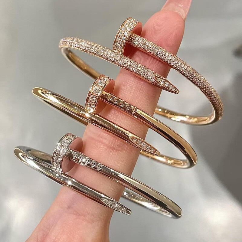 High-End Version 925 Silver Nail Bracelet with Cnc Rough Design, Press Clasp, No Diamonds, Three-Circle Fashion Bracelet High-End Version 925 Silver Nail Bracelet with Cnc Rough Design, Press Clasp, No Diamonds, Three-Circle Fashion Bracelet