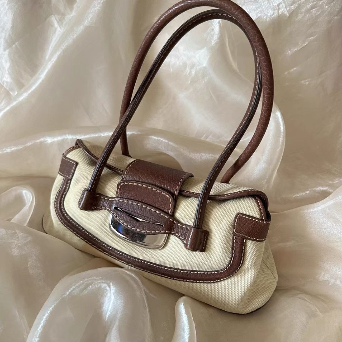 Large Capacity Shoulder Bag