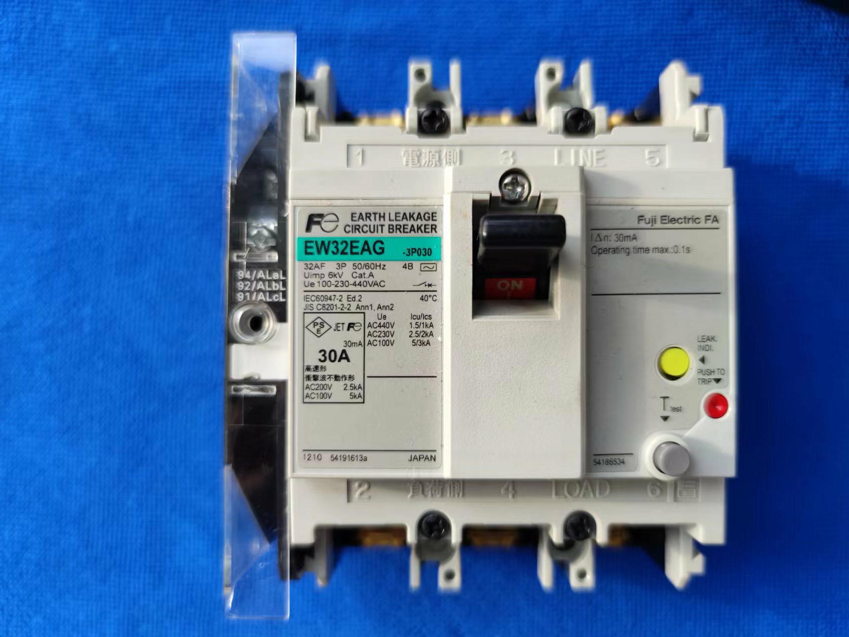 外挂辅助漏电断路器