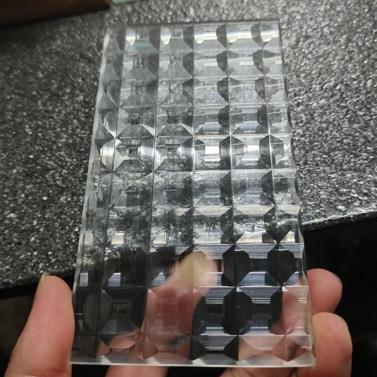 车刻钢化工艺玻璃   酒柜屏风推拉门玻璃隔断 装饰玻璃艺术玻璃厂