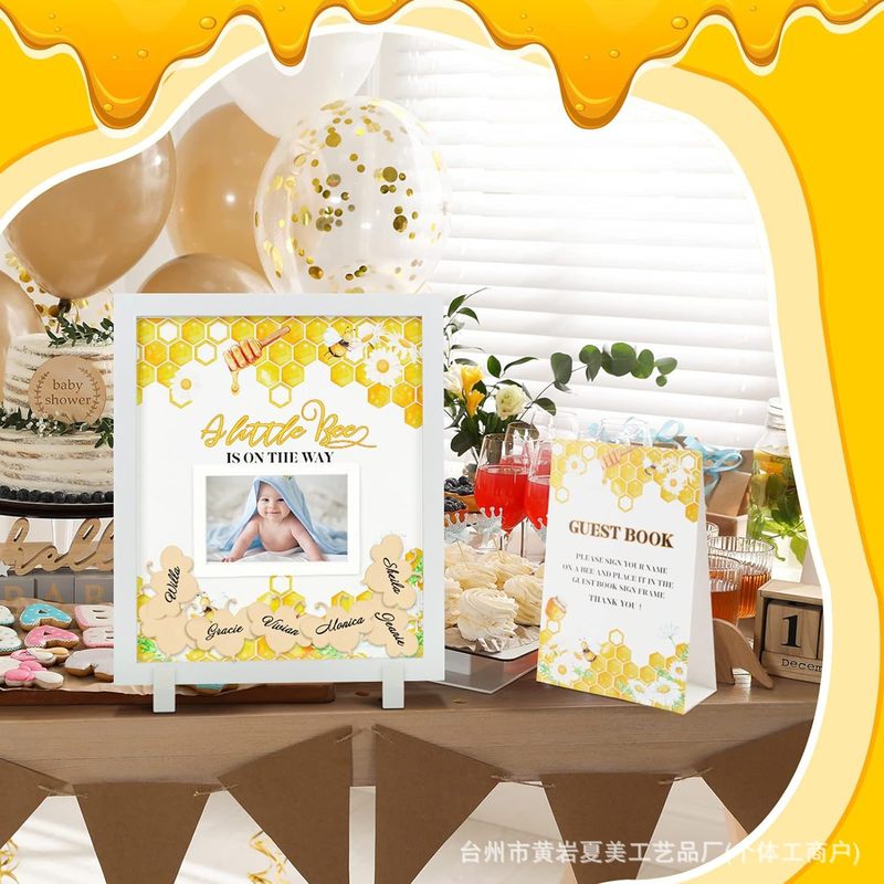 蜂をテーマにしたゲストブック木製ゲストブック誕生日パーティー赤ちゃん洗礼記念赤ちゃんの誕生日サインインテーブル|undefined