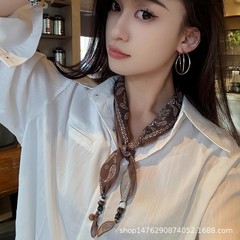 新款串珠三角巾时尚搭配衬衫春秋季高级感围脖丝巾装饰腰果批发