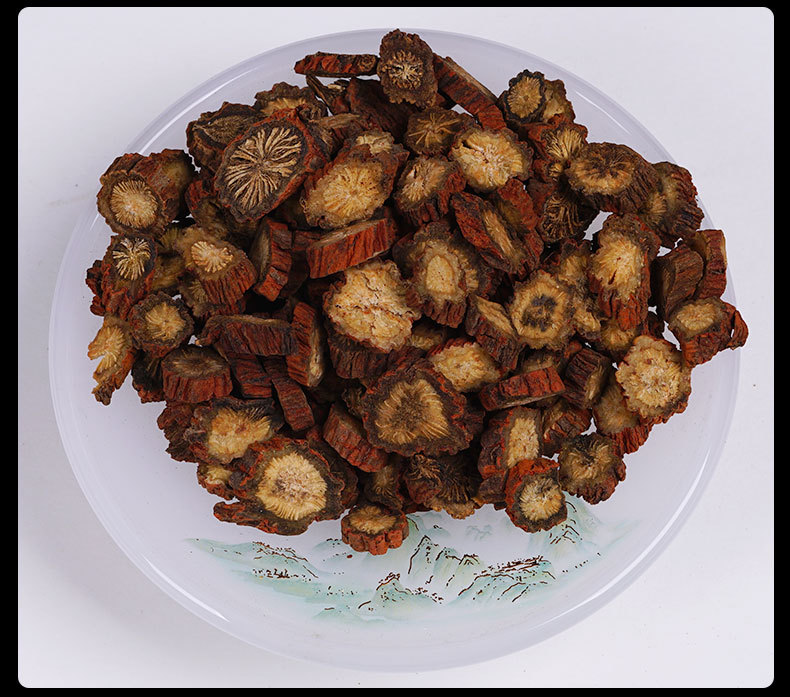 Dan Shen Slices (Salvia miltiorrhiza) — Dried Red Sage Root for Tea & Decoction in use