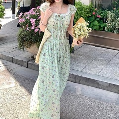 春野花序 绿色碎花法式收腰上衣/连衣裙打揽大u领蕾丝抽皱 设计感