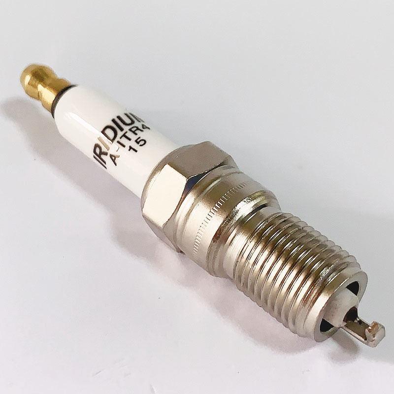 Liben Iridium Spark Plug Car Bkr6E Spark Plug Ignition Parts Changan Engine Original Factory Brilliance Dongfeng