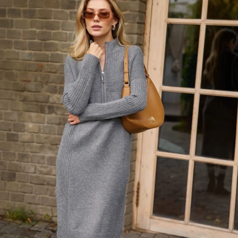 European and American Autumn and Winter New Style High-End Half-Zip Knit Dress for Women, Loose Fit, Slimming Mid-Length Elegant Sweater Dress
