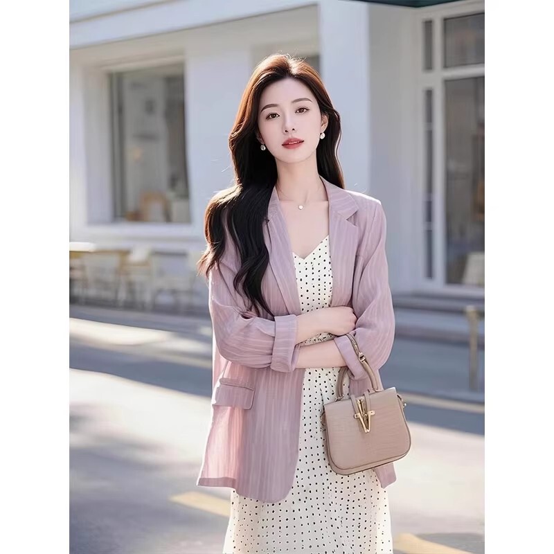 2025 New Summer Women's High-End Lazy Style Casual Niche Sunscreen Pink Suit Thin Jacket for Women