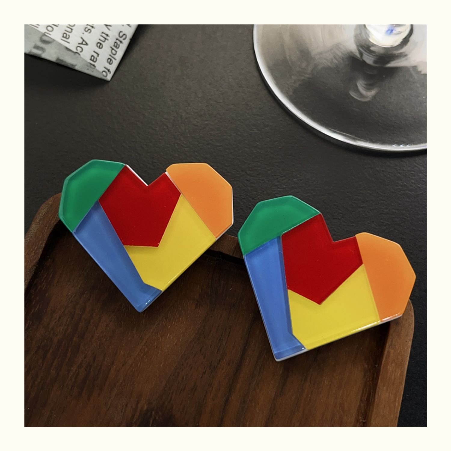 1 Pair Fashion Geometric Heart Shape Arylic Alloy Acetic Acid Sheets Women's Earrings display picture 4