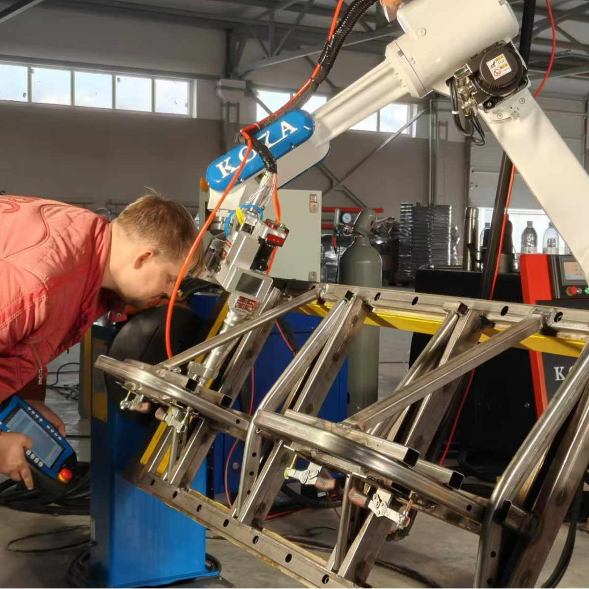 工业机器人焊接机器人 激光焊接机械手 机械臂 六轴机器人 变位机