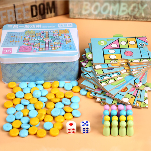 Preschool children's multi-functional game three-in-one iron box flying chess and five chess for primary school students wooden desk toy