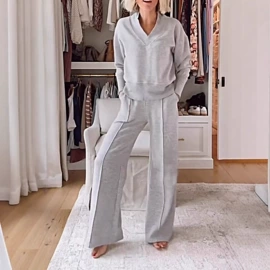 连衣裙;时尚休闲套装;女式T恤