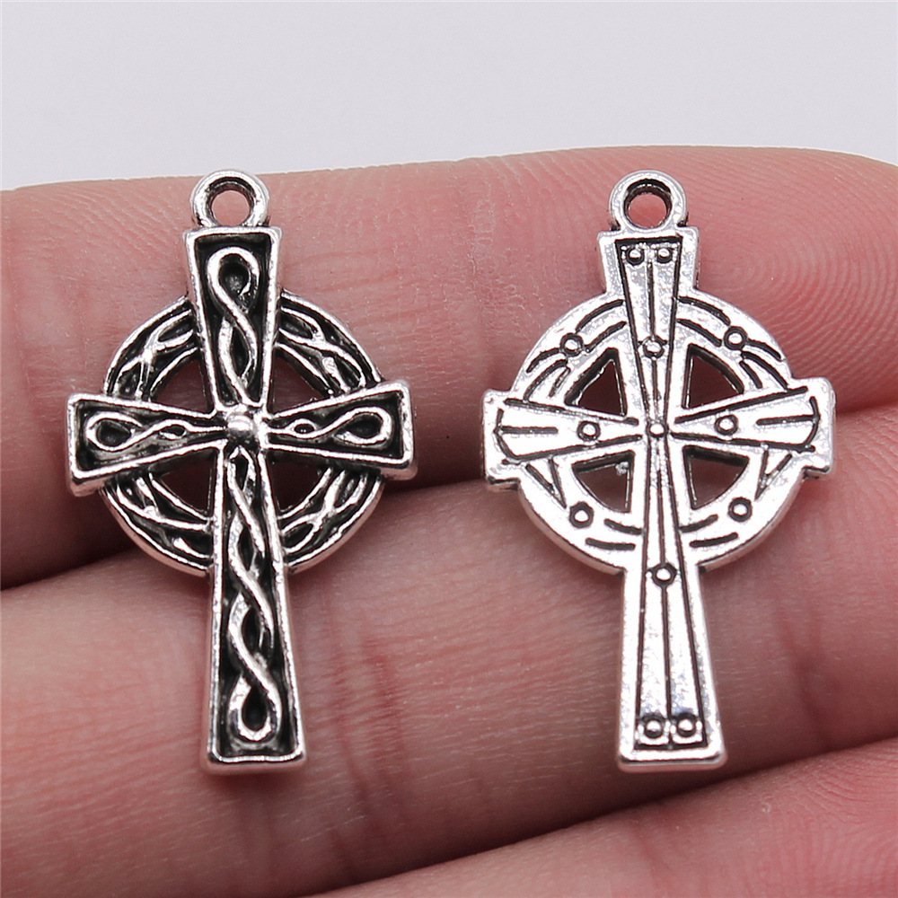 1 Pieza Aleación Cruzar Nudo De Bruja Colgante display picture 2