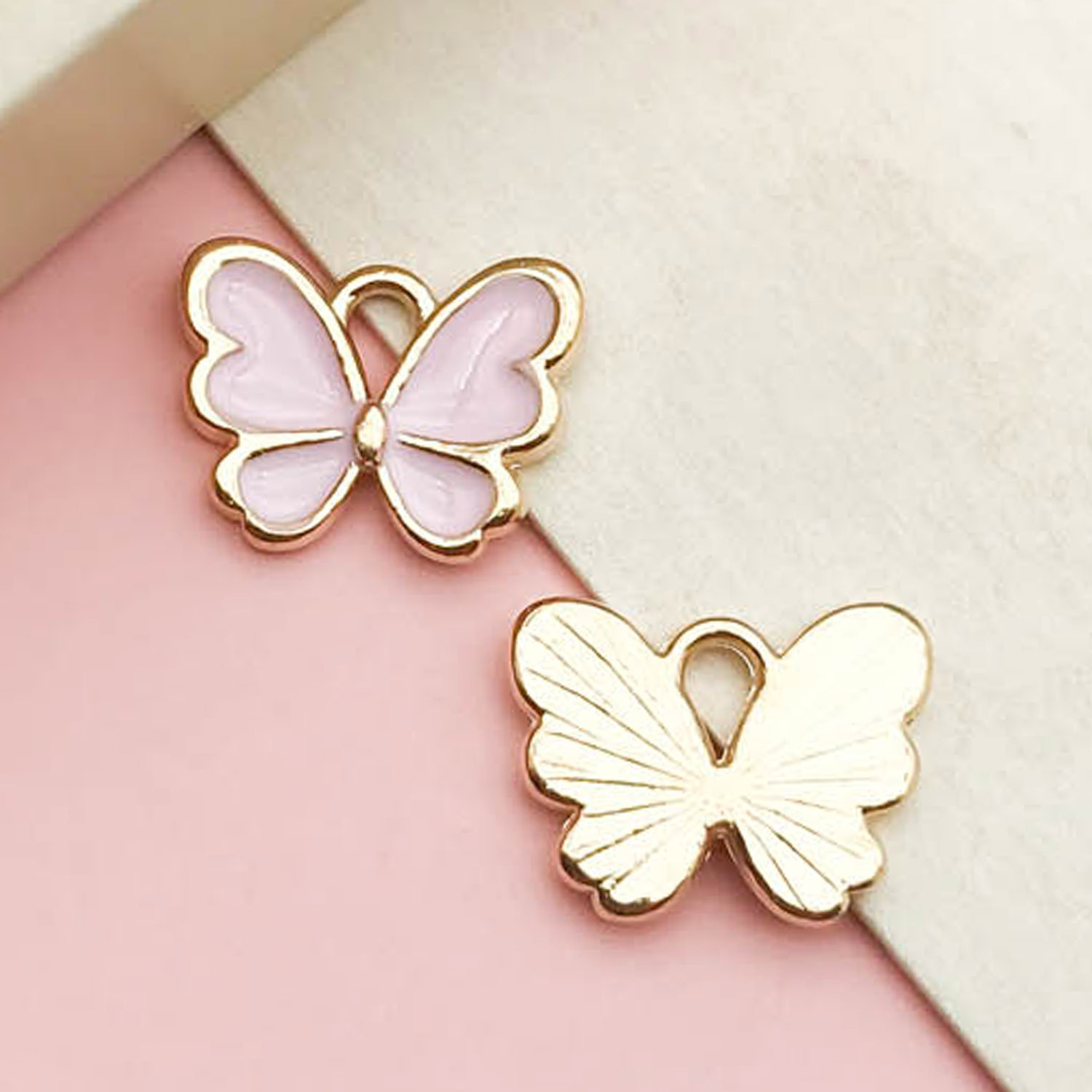 1 Rosa Conchas sirena flor conejo aleación gota colgante de aceite simple joyería material fábrica al por mayor