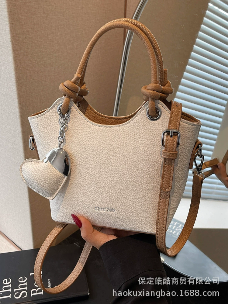 Summer small bag, shoulder bag, fashionable handheld one-shoulder bag, city style