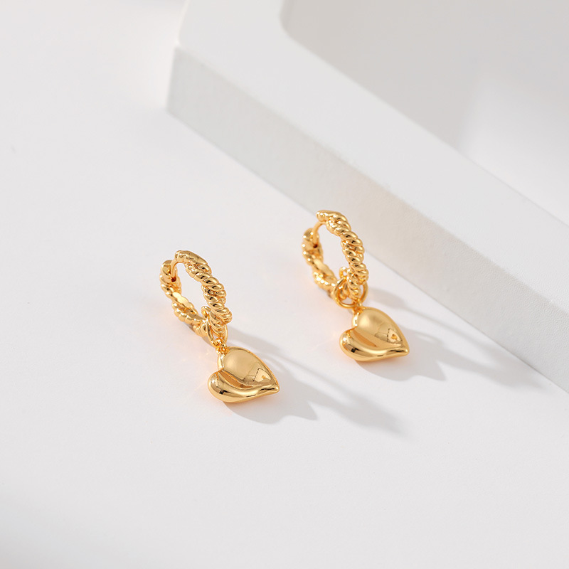 Fashion Heart Shape Copper Plating Dangling Earrings 1 Pair